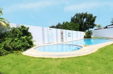 Amadeo Condominium